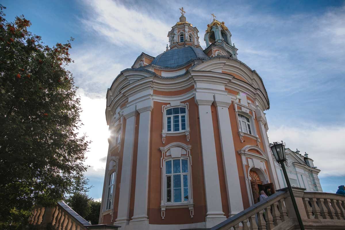Церковь Смоленской иконы Божией Матери Одигитрии