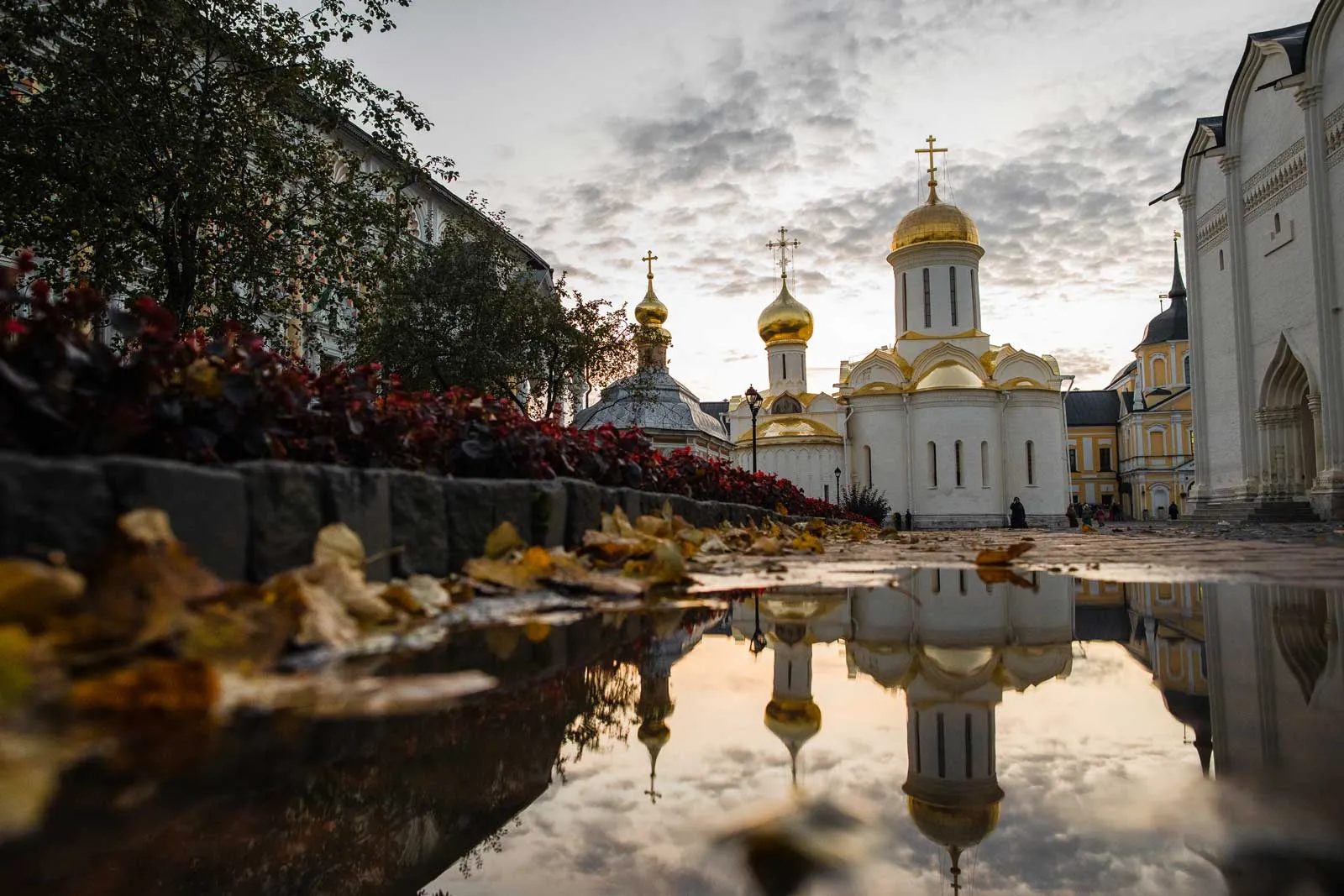 Как вести себя в православном храме и церкви